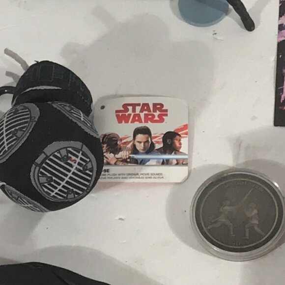 Disney Star Wars Collectors Items Toy Gift Bundle - Picture 4 of 7